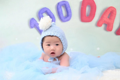 长葛四个月宝宝会翻身 长葛四个月宝宝会翻身